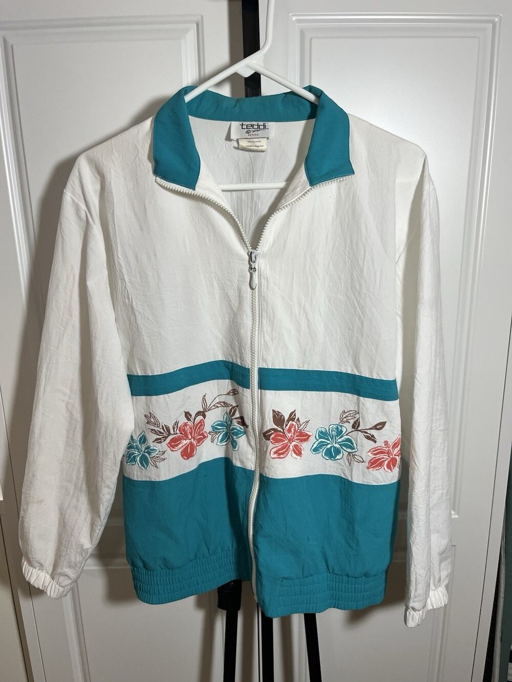 Vintage Women’s Wind Jacket Teddi Brand Lightweight White Teal Floral Size PM